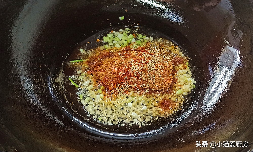 图片[9]-【浇汁豆腐】做法步骤图 香辣美味好吃 其实在家就可以制作-起舞食谱网
