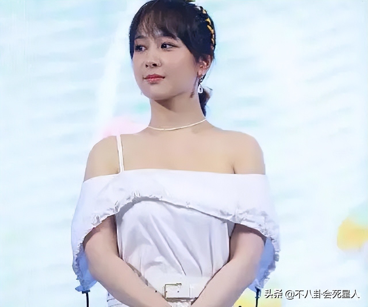 扁头，大头，秃头，这8位女星貌美如花，却“输”在了头上