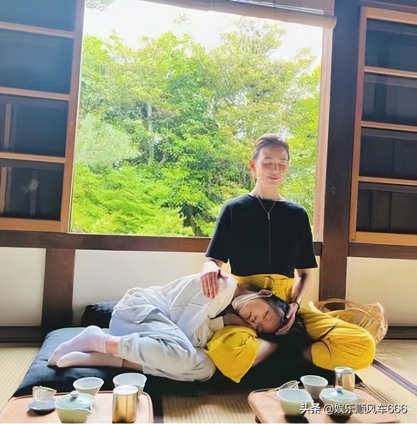 秋成勋女儿秋小爱愈发像妈妈