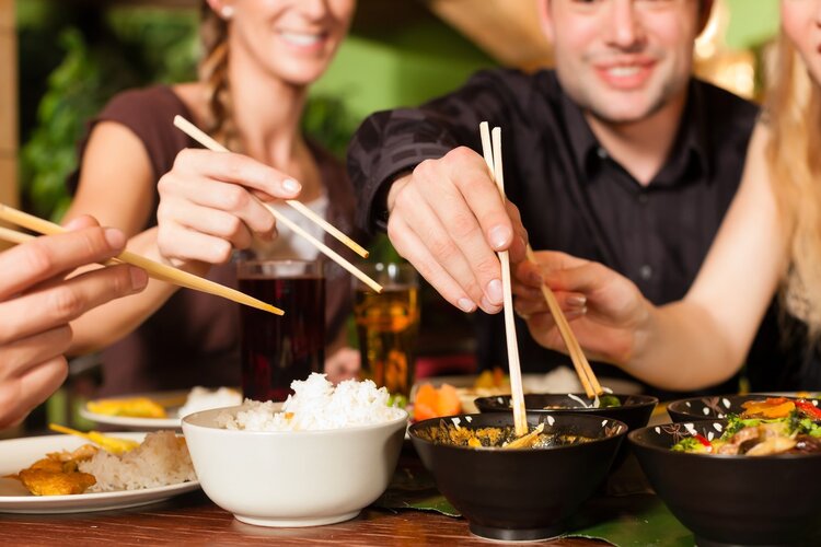 原味燕麦片、黑米、糙米、藜麦、大麦、全麦面包、荞麦面、高粱米、玉米、红豆。