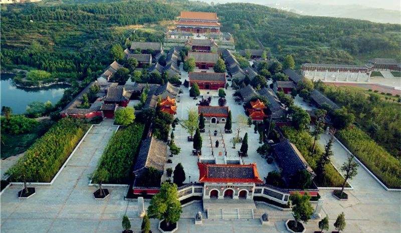 烟台旅游攻略必去景点，依山傍水，是休闲度假的好去处