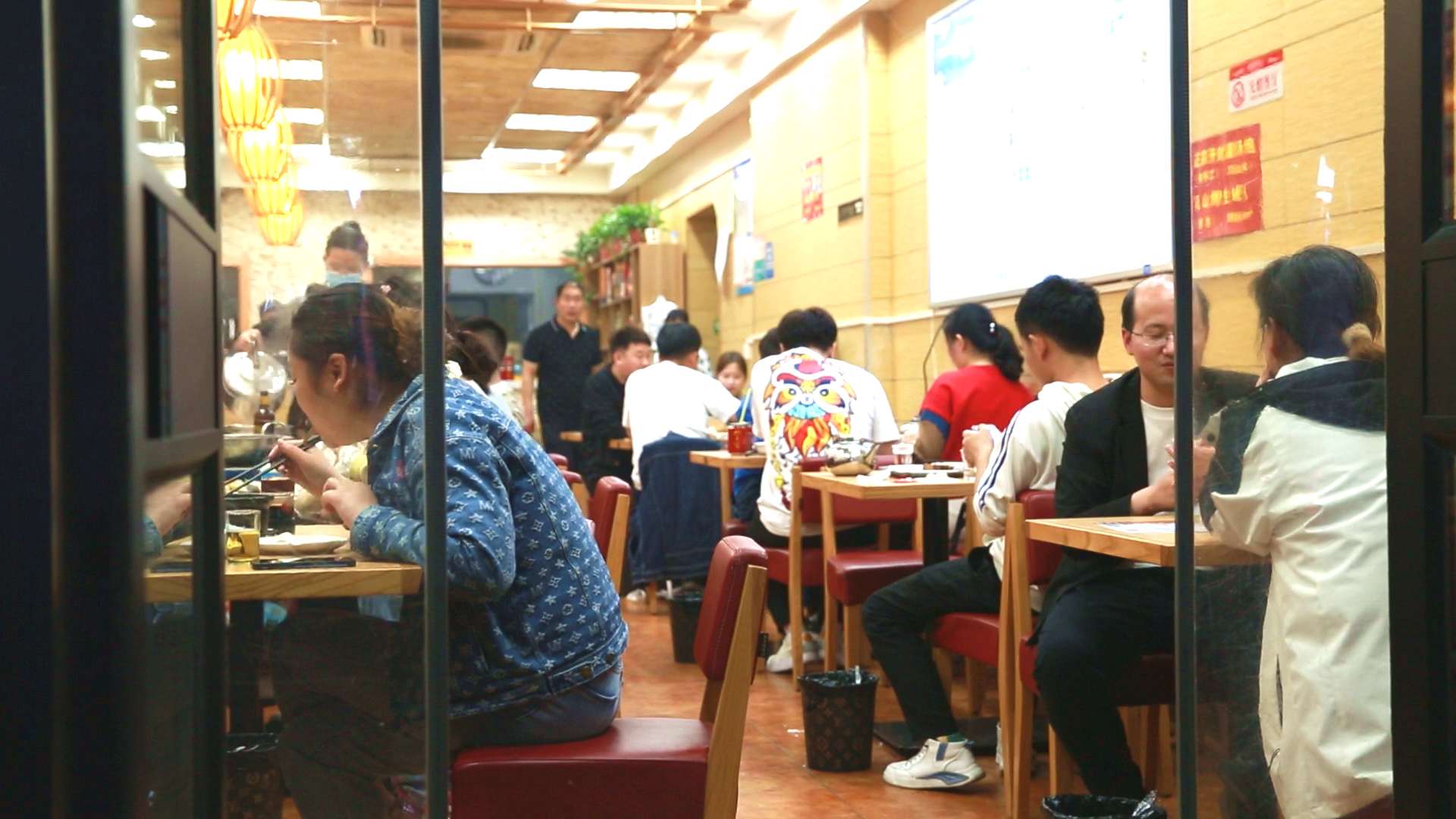 郑州这家徐记烧烤羊排火锅很有功夫