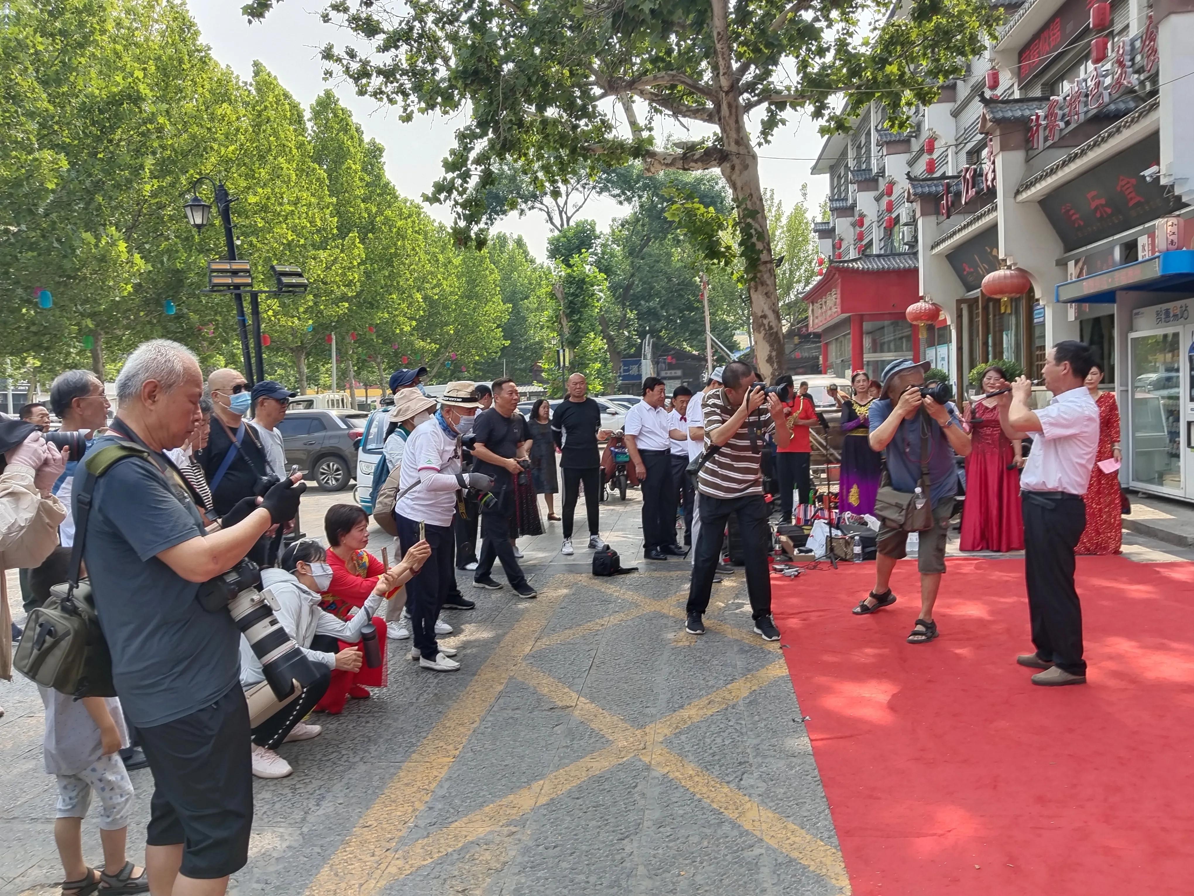 浪漫夏季，发现新街口之美