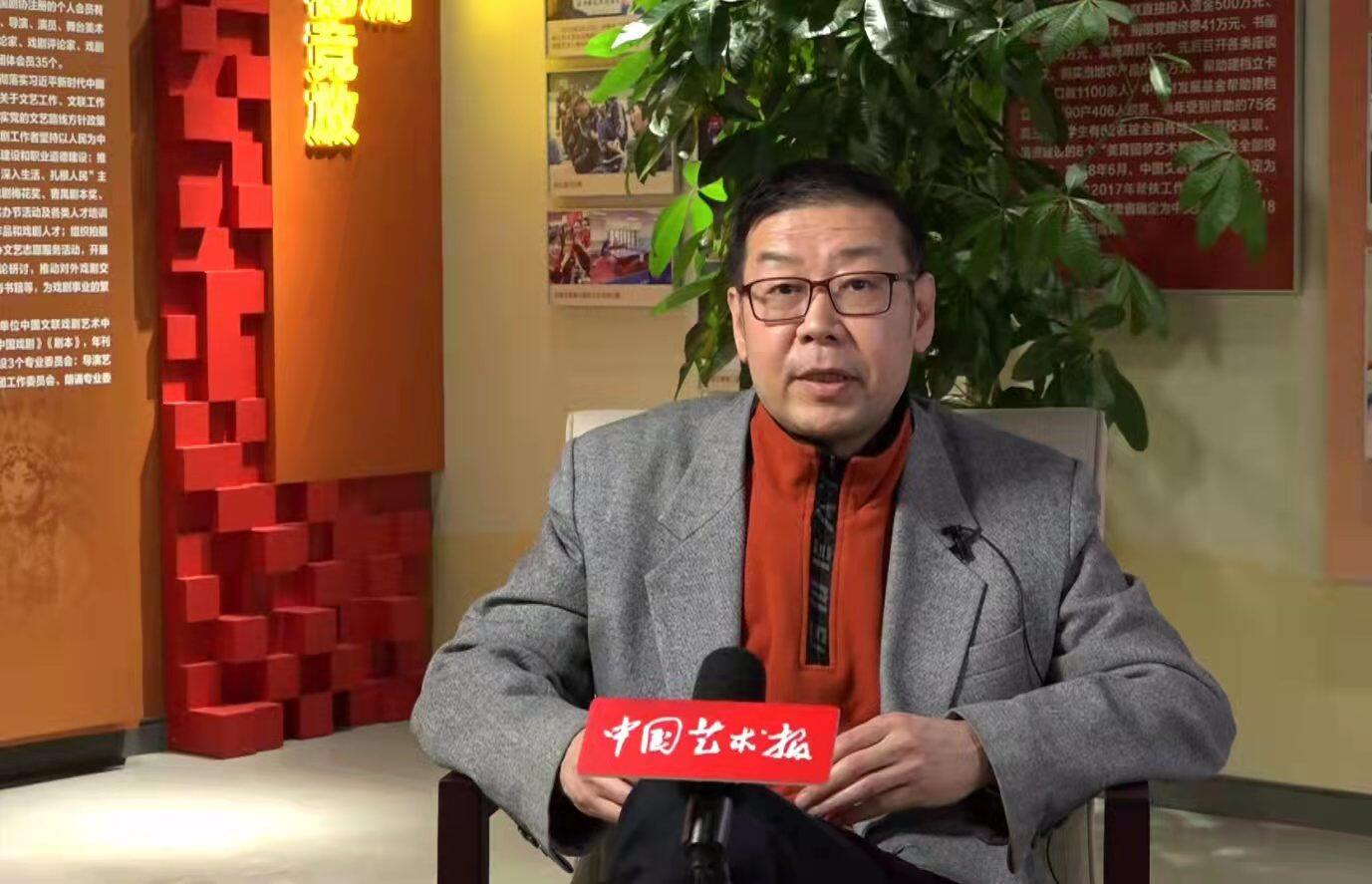 著名导演任鸣去世，享年62岁，上周三才跟濮存昕等人出席活动