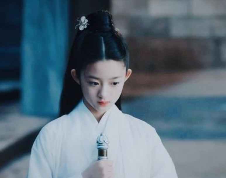 “一张嘴就露馅”的7位童星，缺点被放大，一个比一个亏