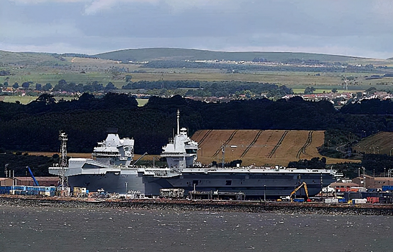 中国第三艘航母近况：最早可能在今年5月下水，总建造师是80后