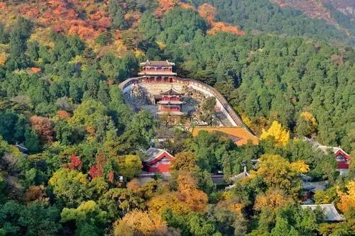 1949年，北平两个警卫营妄图兵变，目标竟是居住在香山的毛主席