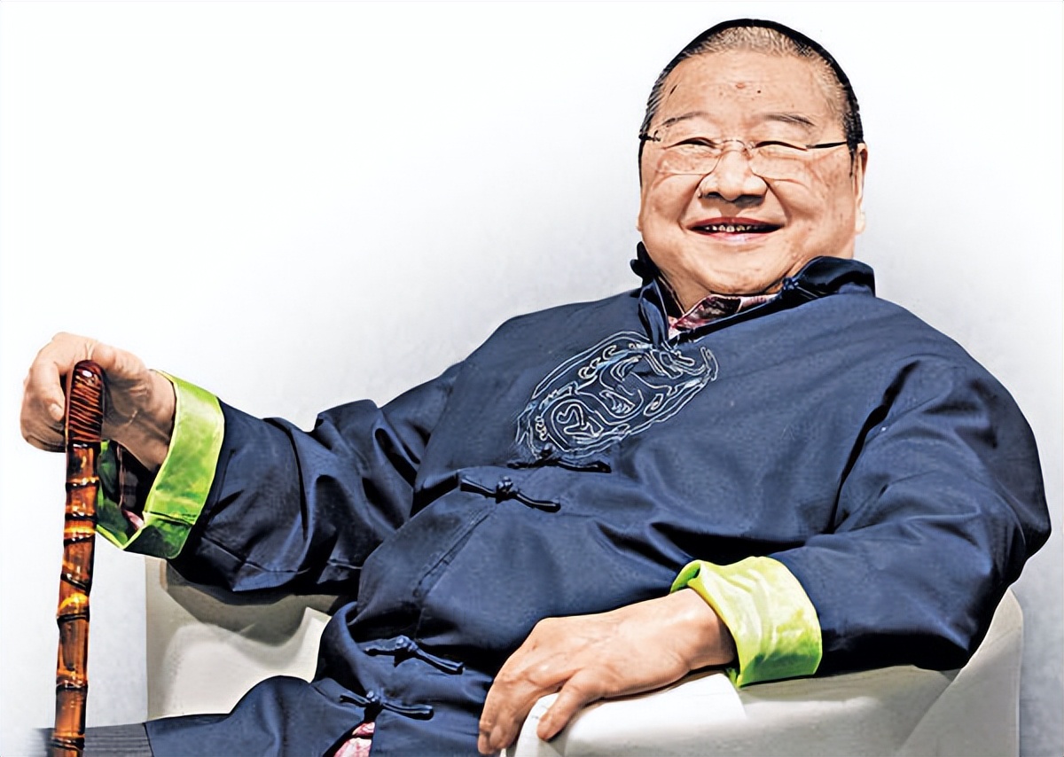 一代著名导演著名作家倪匡去世，享年87岁