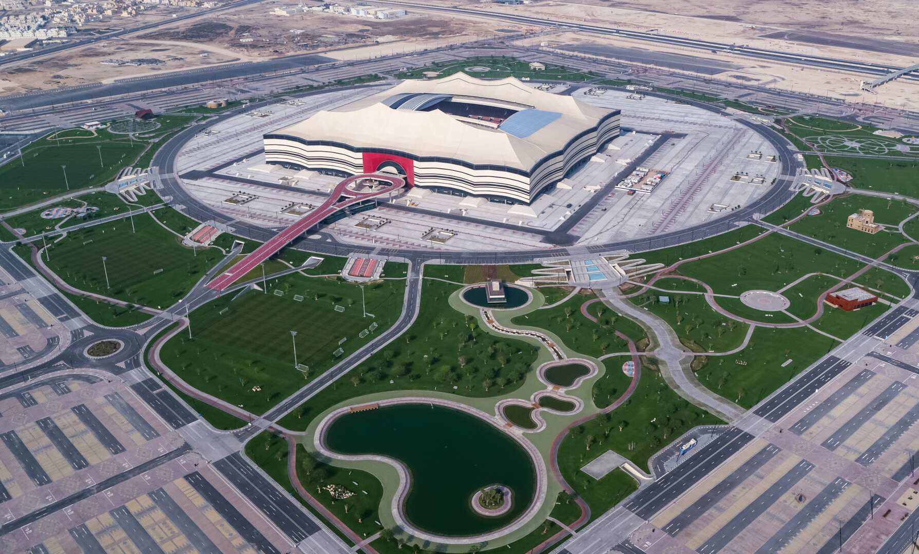 卡塔尔世界杯8座地标性场馆实景图，一探体育场背后的设计巧思