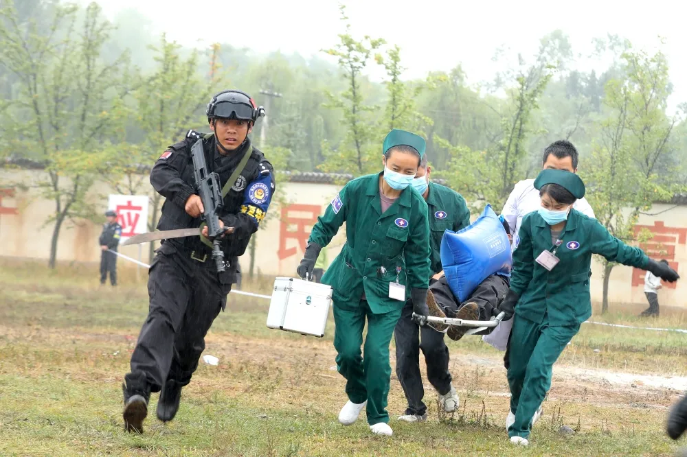 【奋进的2021】特警支队以练促战 切实打好“实战拳”