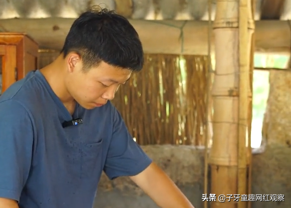 闲不住的阿俊：从纪录片导演到养猪男孩，阿俊用田园生活走红网络