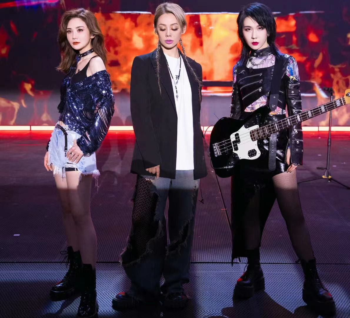 乘风破浪的姐姐第三场《这世界有那么多的人》主题公演赛新鲜出炉