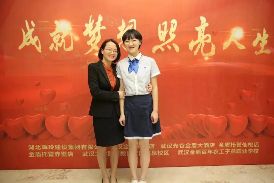 读书苦不读书更苦，吃不了学习的苦就得吃生活的苦