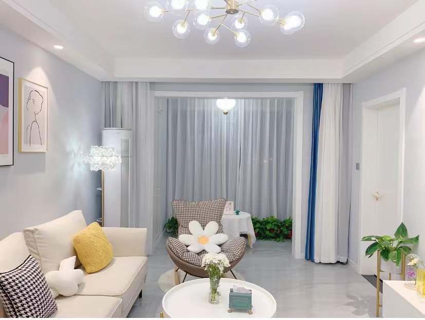 西安姑娘买下83㎡小两房，打造最美“穷装”，收获上万人关注