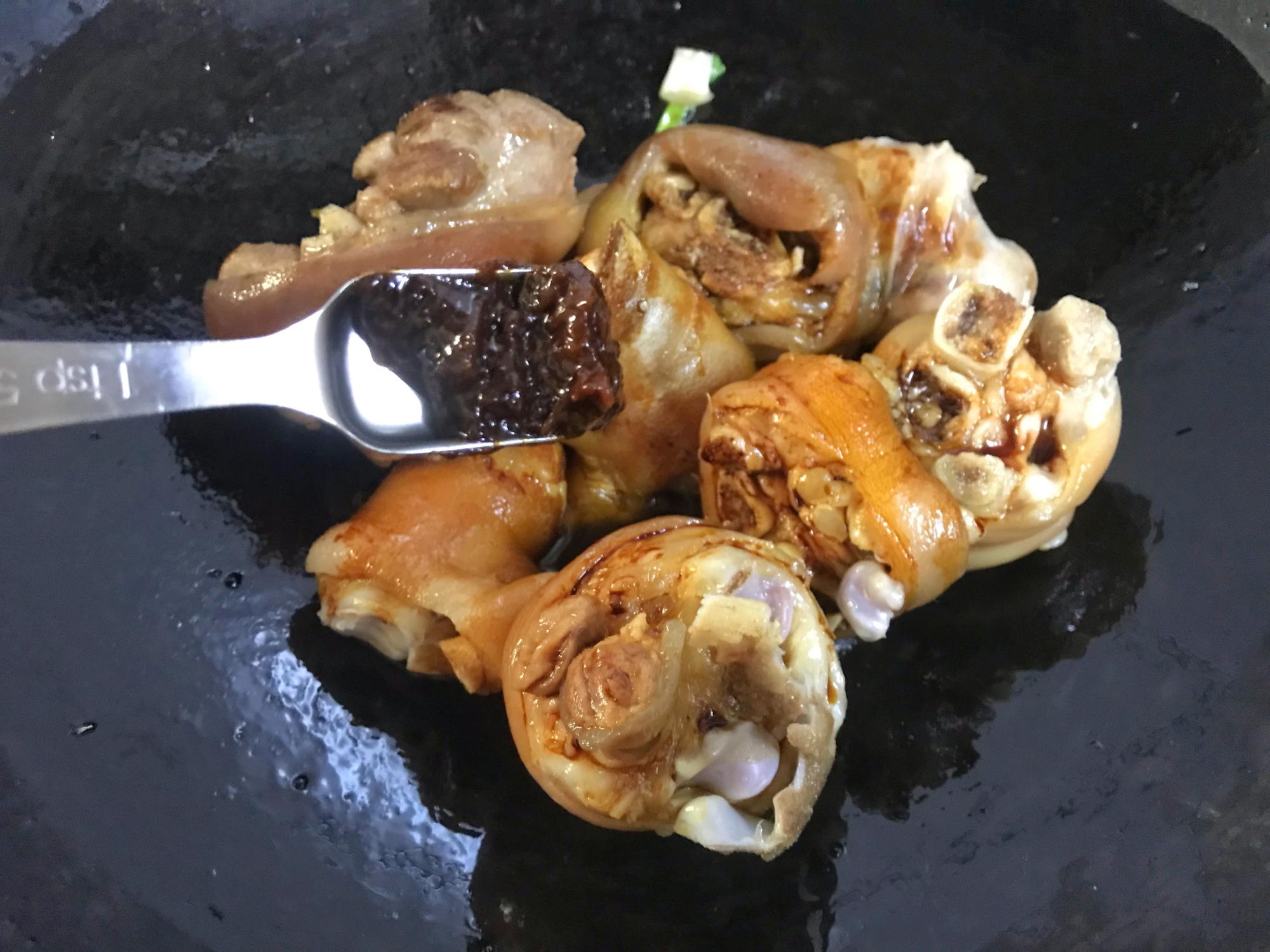 黃豆燉豬蹄的做法,黃豆燉豬蹄的做法下奶