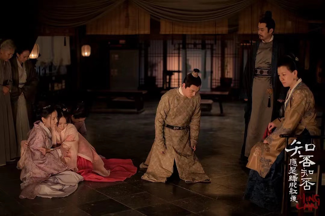 《知否》大娘子一手好牌却输惨，林噙霜是怎样恃弱凌强的？