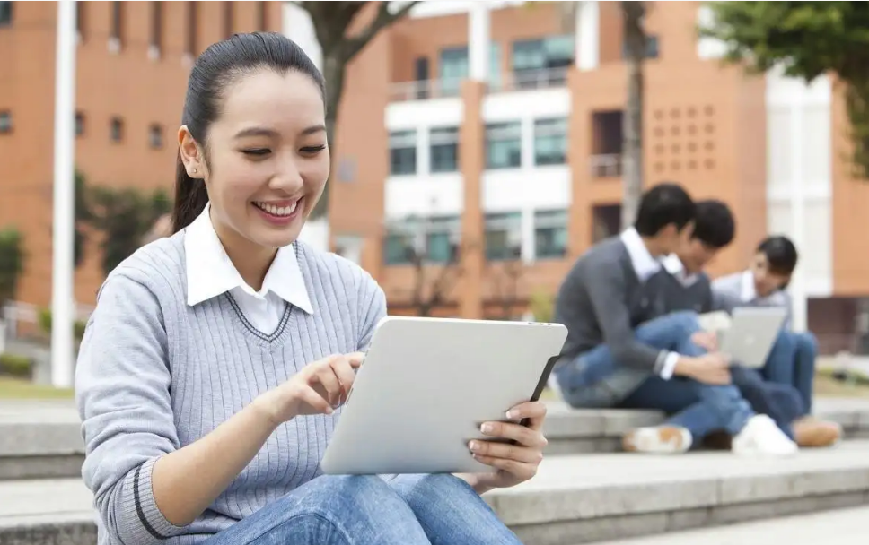 工资最高的3类大学专业，平均薪资在6000以上，是普通孩子的首选