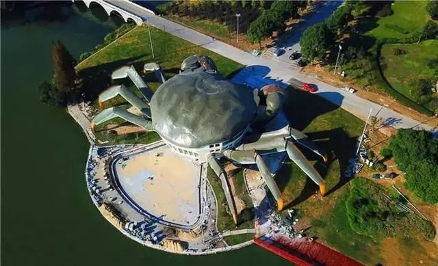 两个2021年中国十大丑陋建筑评选结果重磅揭晓