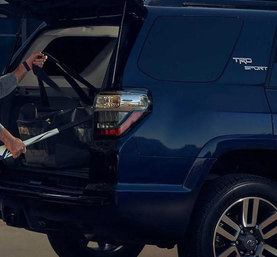 够霸道！首批2023款丰田超霸曝光，V6+四驱，正式代替普拉多