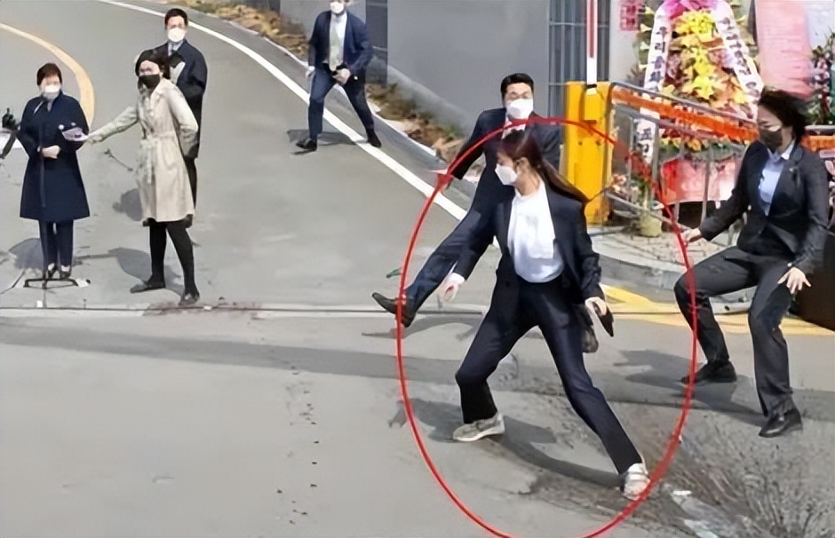 日本第一美女保镖，石田萌美，为何保护不了安倍？