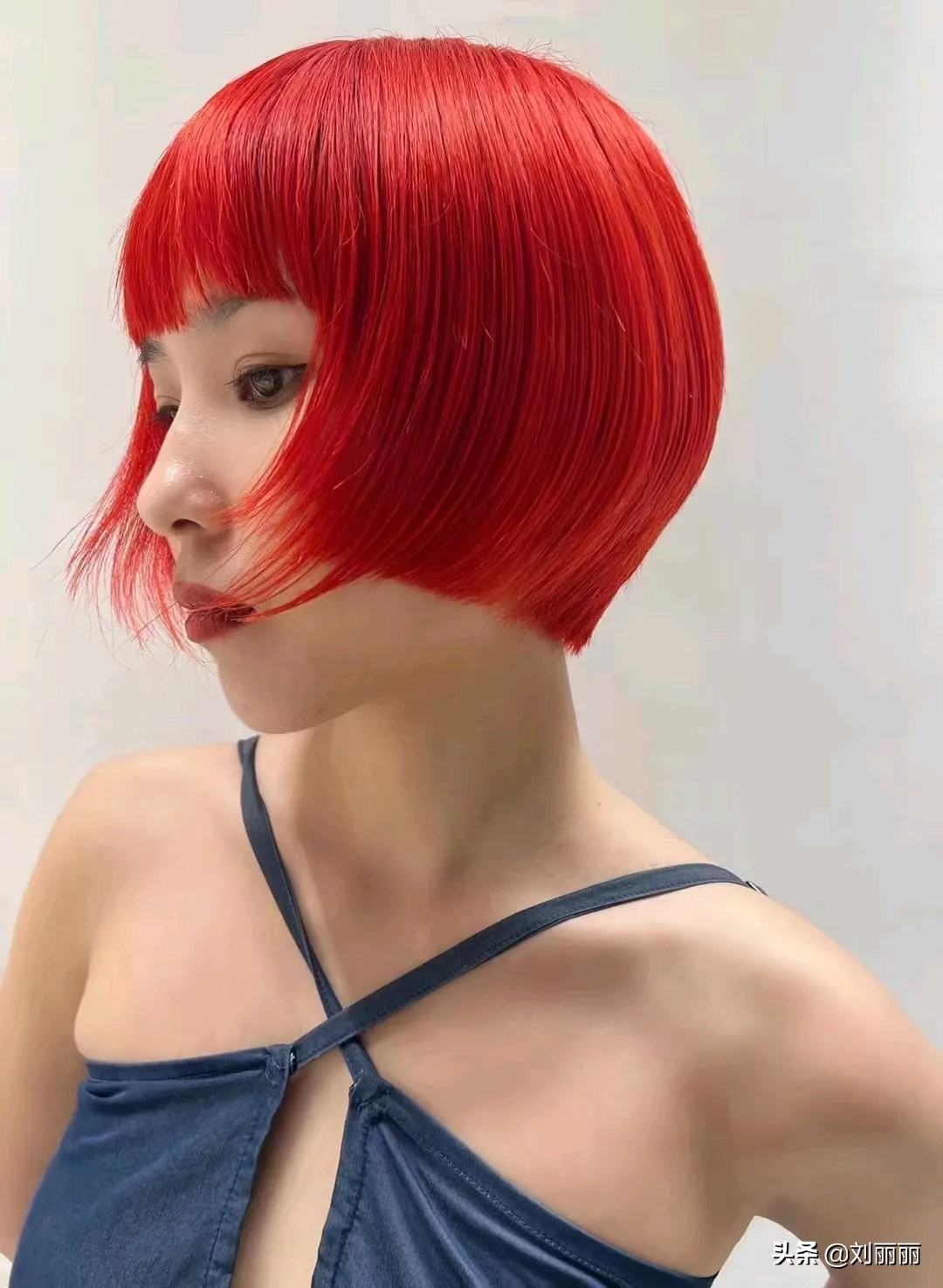 天热拒绝留长发,4种最火短发送给你,看看美不美