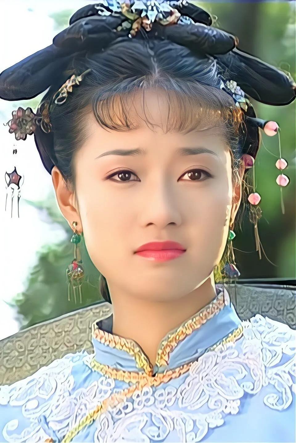 马伊琍版的紫薇也很漂亮，就是为什么最后和知画成为了闺蜜？