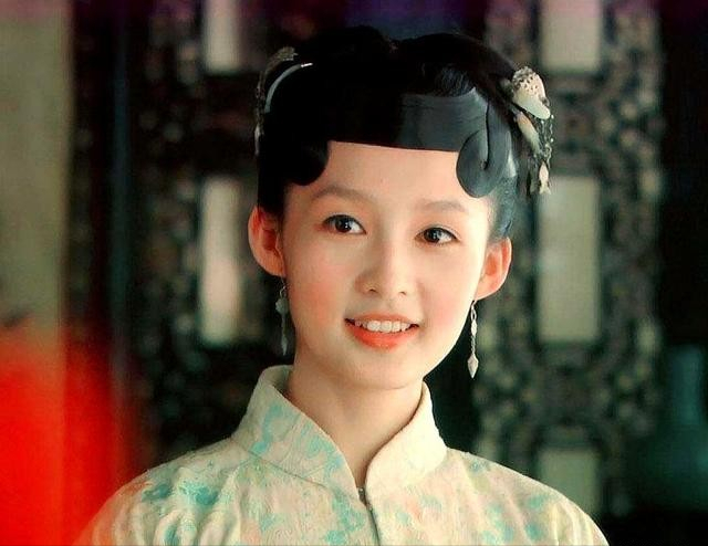 李沁：曾被国家秘密培养，受李少红力捧，为什么会被骂背信弃义？