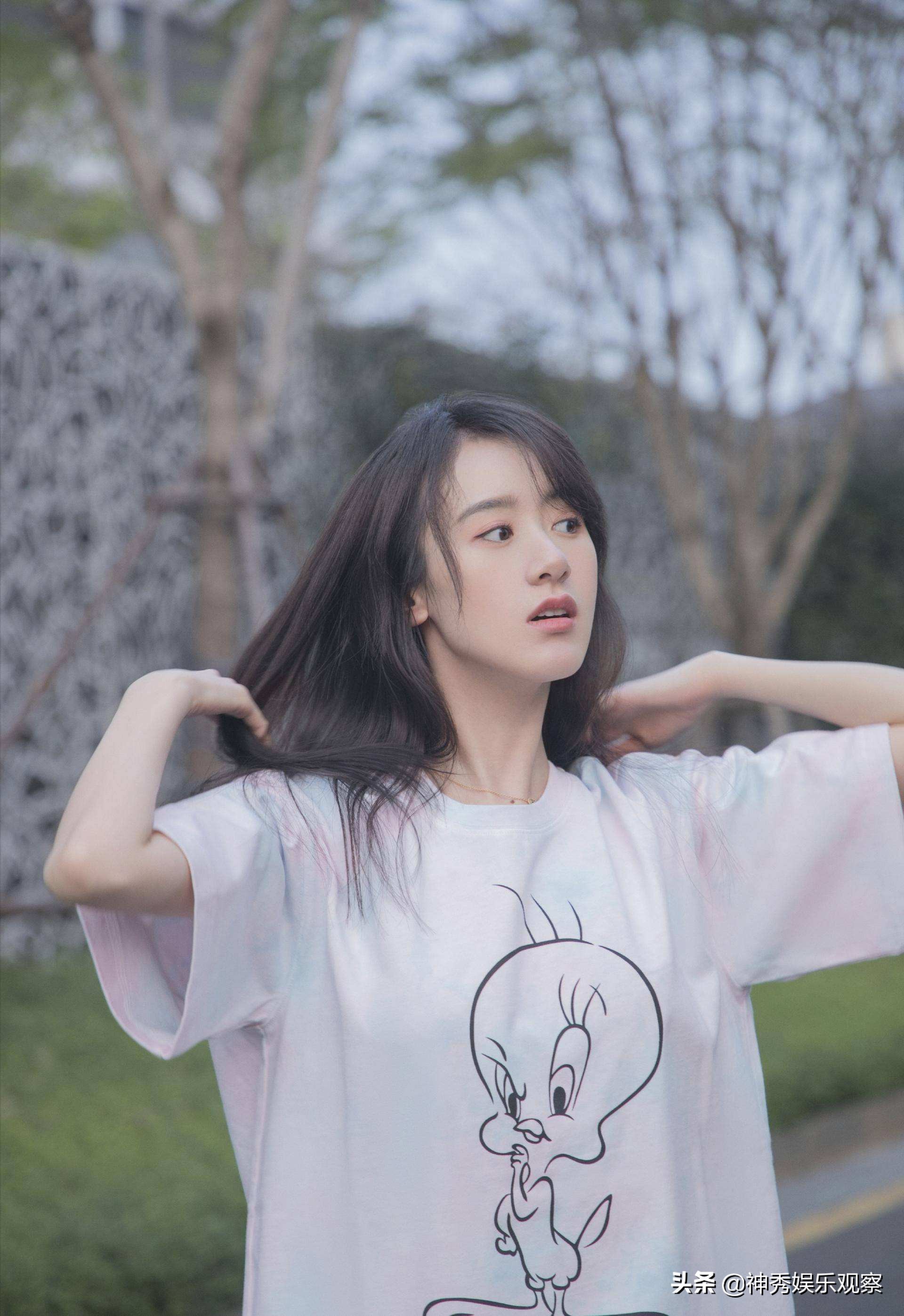 剧组招募女群演，要求颜值高、气质好，还要瘦成90斤不到的肉夹馍