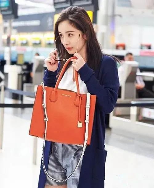 花钱如流水的4位女明星，一年2亿，有钱也养不起