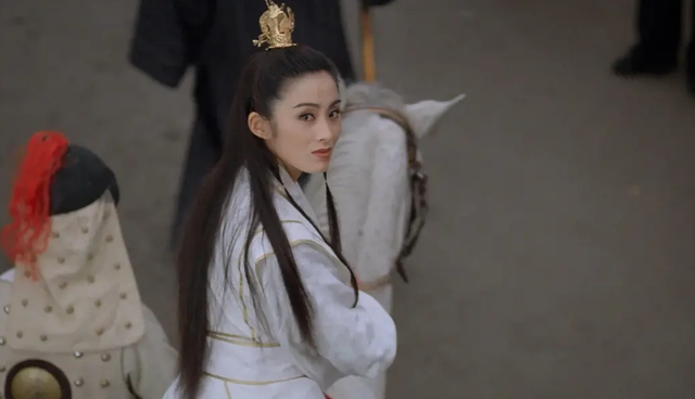 定档1月31日，网友直呼毁经典？《雪中悍刀行》真正的对手来了