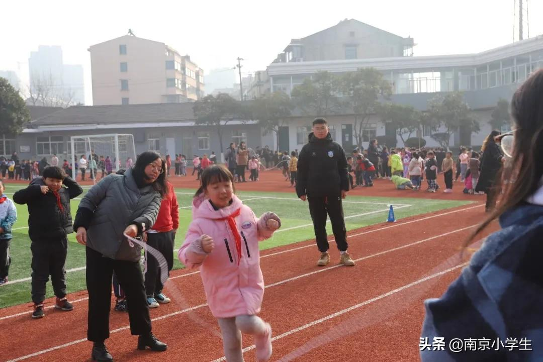 南京市西善桥小学冬季三项比赛(图17)