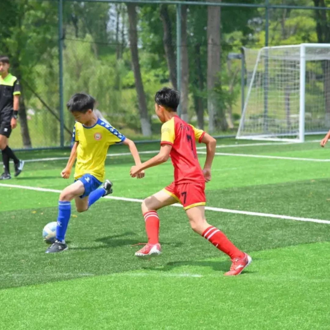 大林小学参加2022年第二届“天府杯”校园足球总决赛取得优异成绩