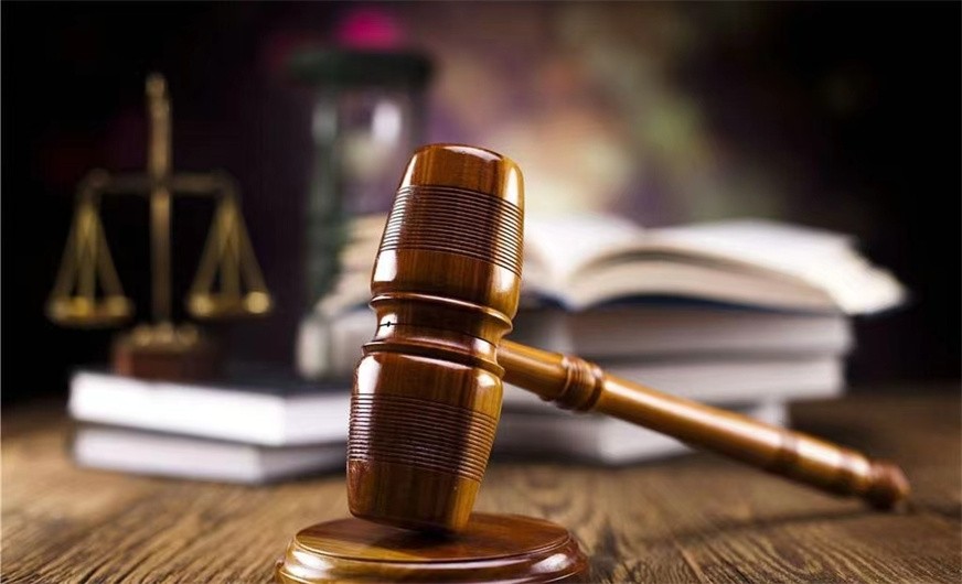 18岁女大学生杨咏：被拐卖到深山，赤身被锁成生子机器，让人泪目