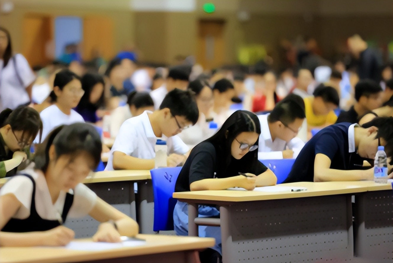 热门专业有哪些专业（不愁找工作的3个专业）