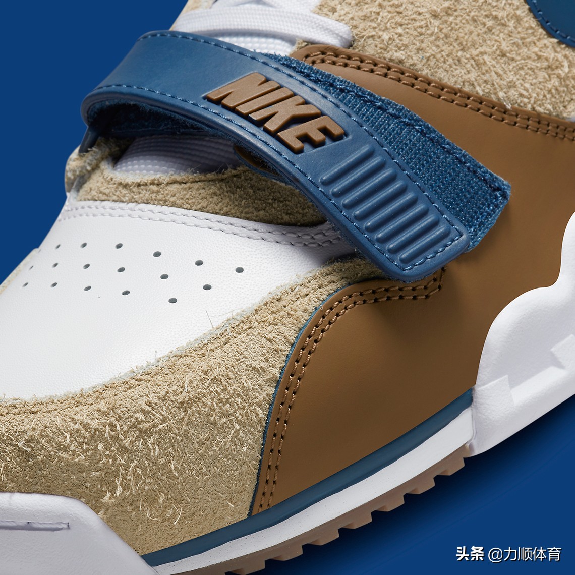 Nike Air Trainer 1“Ale Brown”官方图片