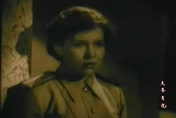世界电影（0100）苏联电影《绿色信号》（1956）剧照欣赏