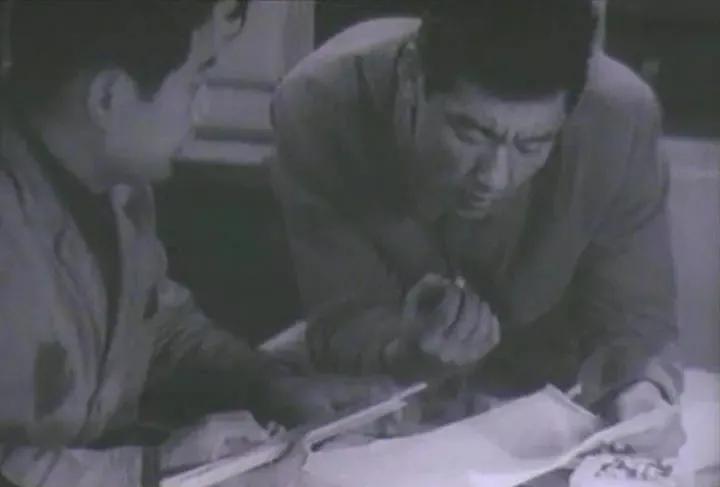 世界电影（0105）朝鲜电影《轧钢工人》（1972）剧照欣赏