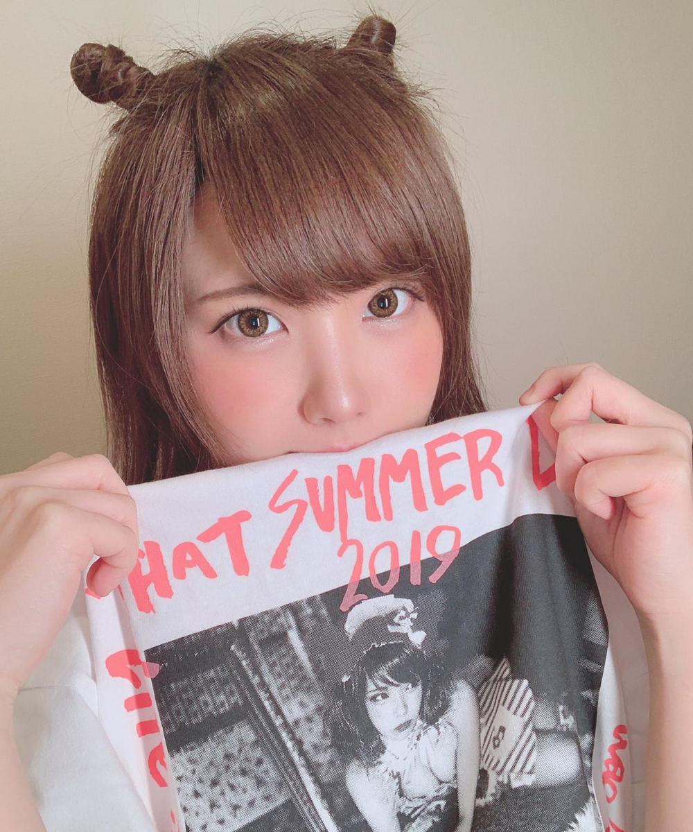 日本最强Cosplayer「えなこ」到底有多强？几分钟带你了解下！-哪边嗨
