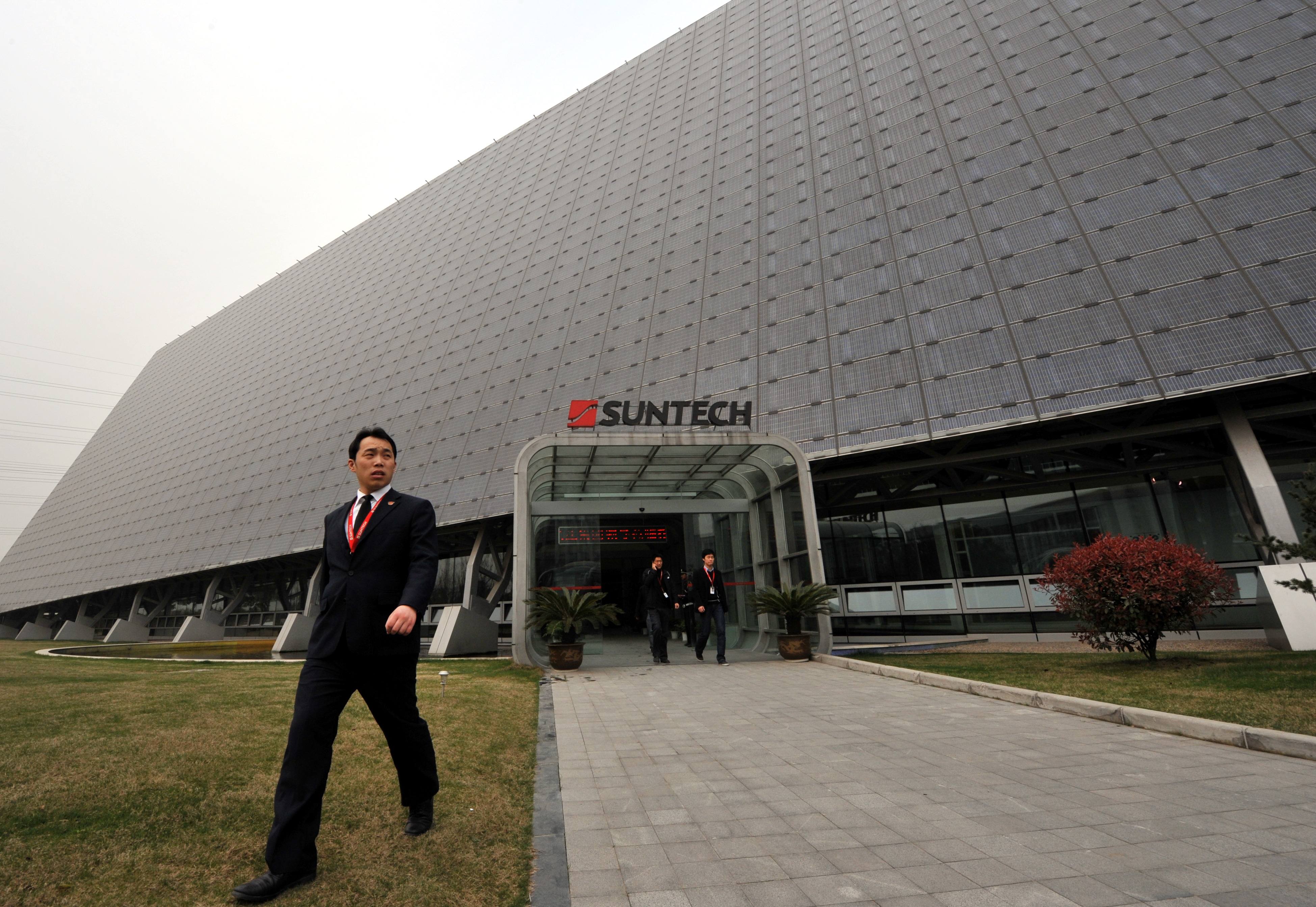 老美负责吹牛，中国负责实现，打不垮的中国光伏，终将改变世界