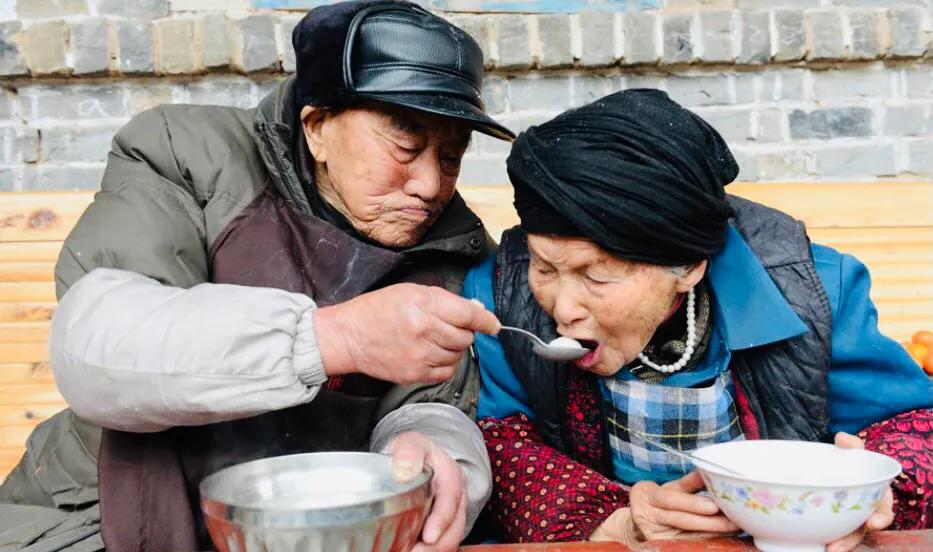 七绝《父母情》三首