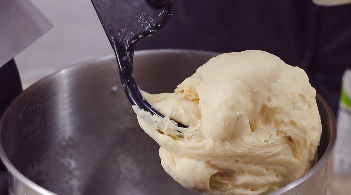 天气寒冷，碰到这面包，我绝不手软，包上大鸡腿，吃着真过瘾