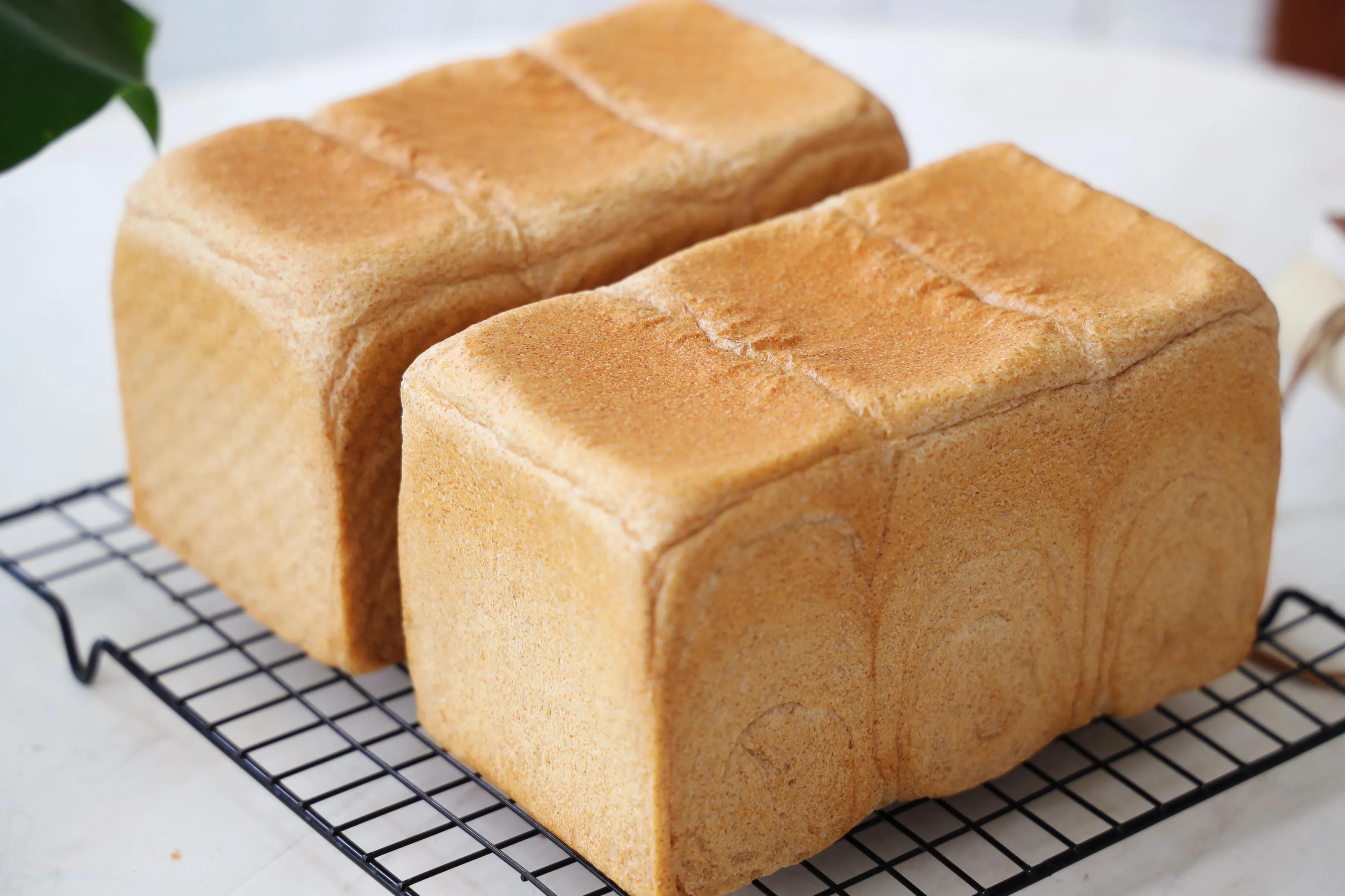 为了早晨多睡一会儿懒觉，这个营养早餐吐司要学会，真的太方便了