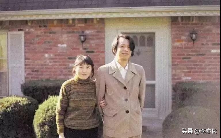 王小波逝世25周年：关于写作、时代和生活