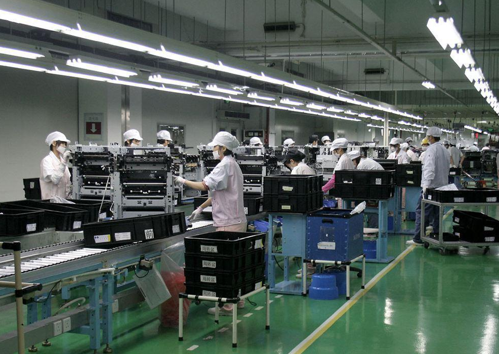 供一个本科生读4年书，到底要花多少钱？普通家庭会有压力