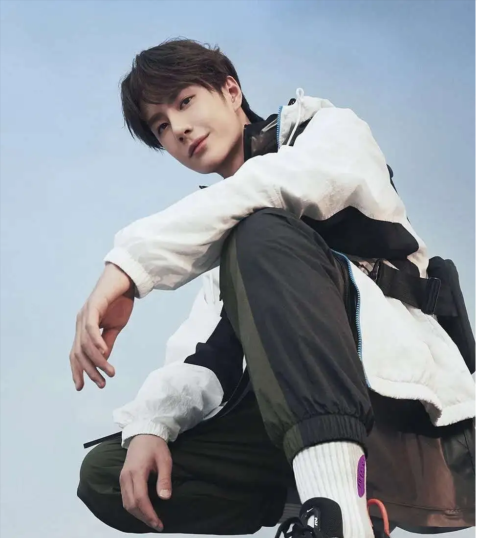 2022上半年男星人气榜前十，肖战上榜，王俊凯只能排第四