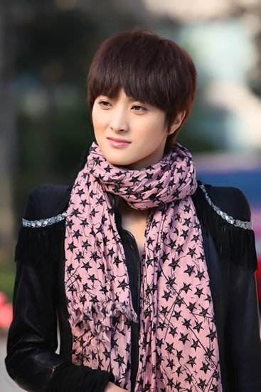 《人世间》主演隋俊波：成名背后有眼泪和艰辛，父母催婚催出幸福