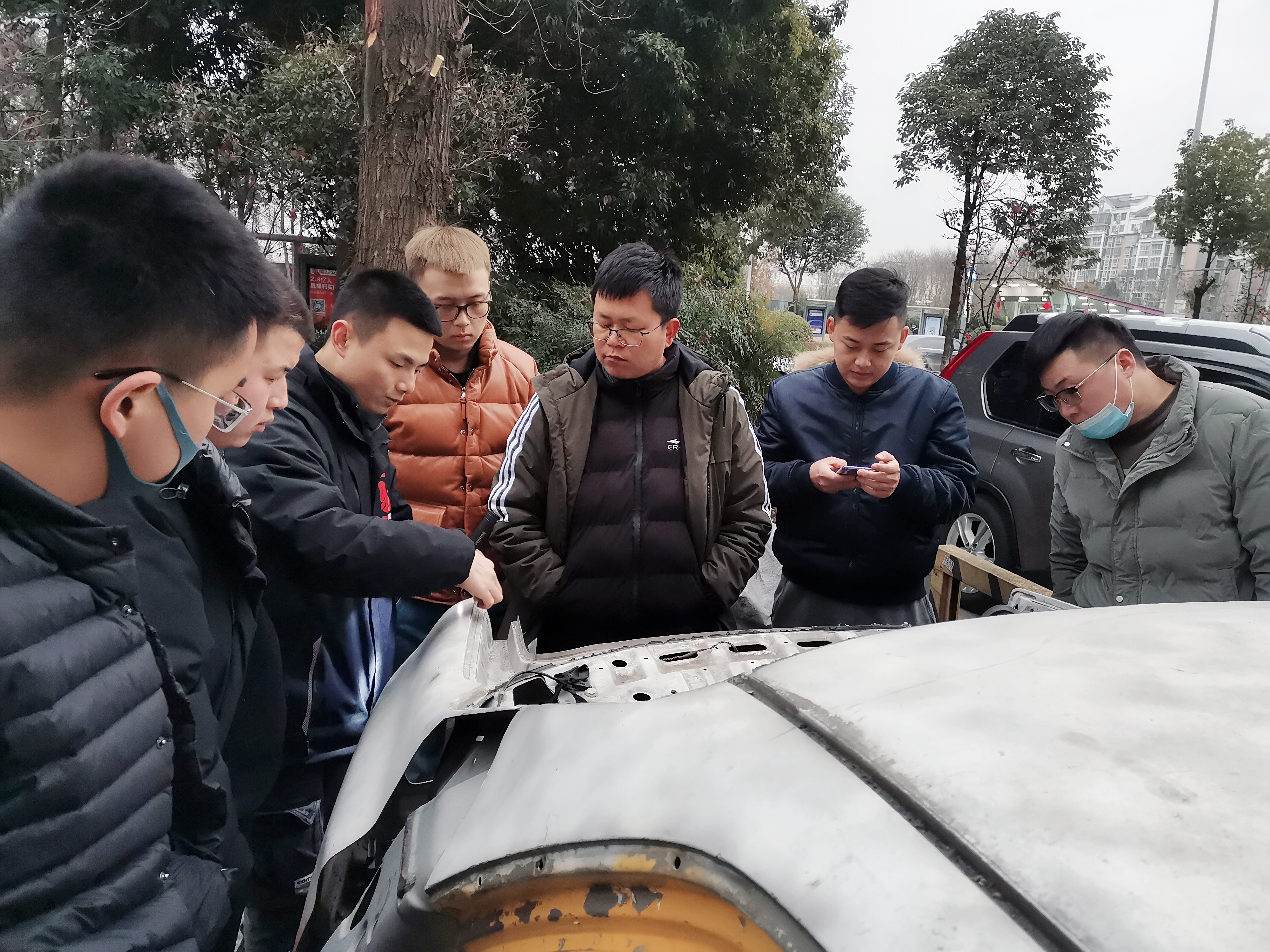 用知識給自己加油！二手車評估師就是一個香餑餑