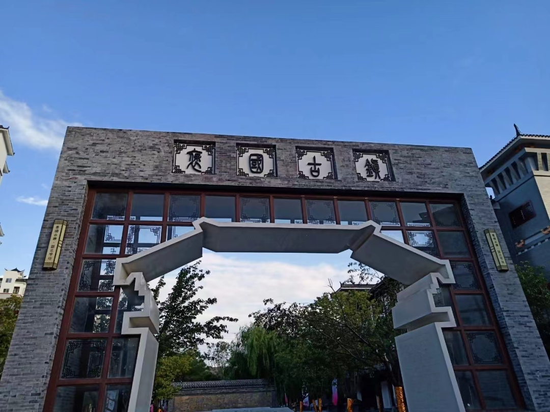 不遠(yuǎn)游也精彩，這份“五一”出游指南請(qǐng)收好~