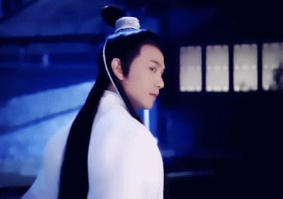 回眸一笑百媚生！男人魅起来太欲了，这6位的回眸杀让人惊艳