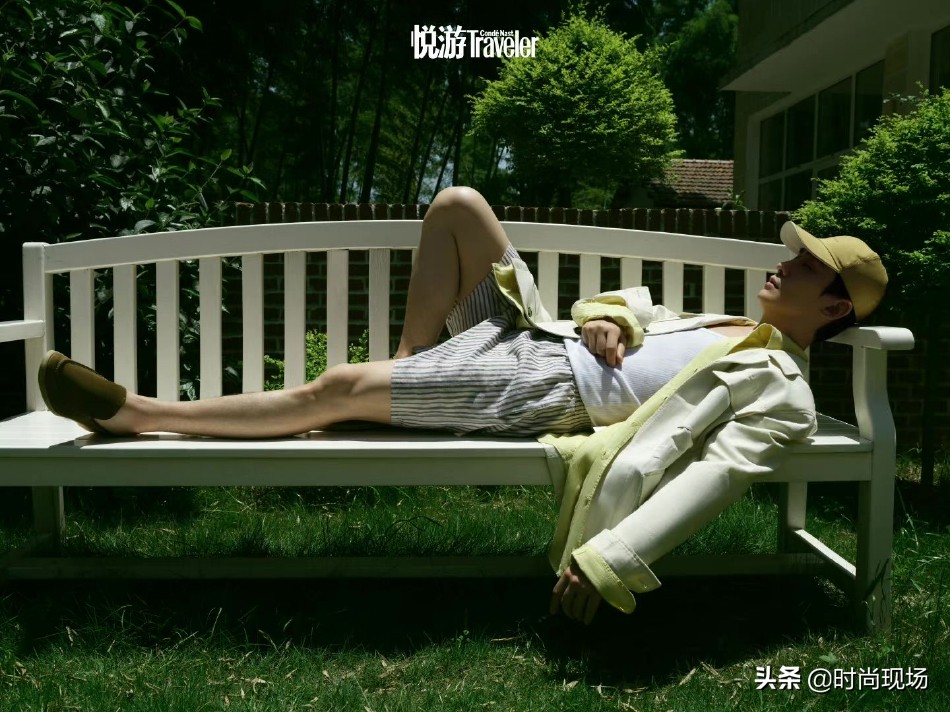 朱一龙盛夏清爽大片曝光，气质干净少年感十足